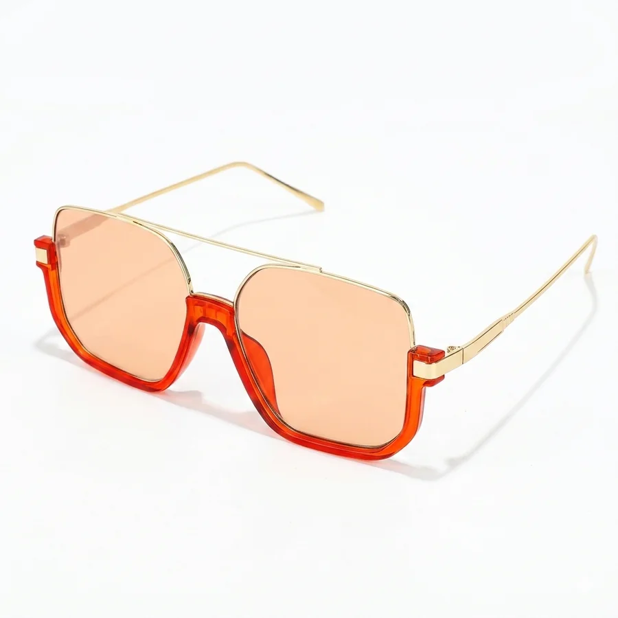 Women Oversized Retro Vintage Glasses — Front view